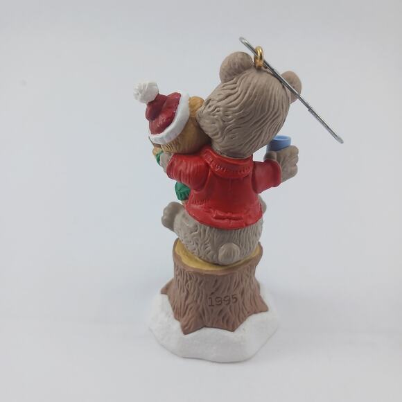 HALLMARK Vintage Christmas Ornaments Dated 1986/1995 - Picture 3 of 5